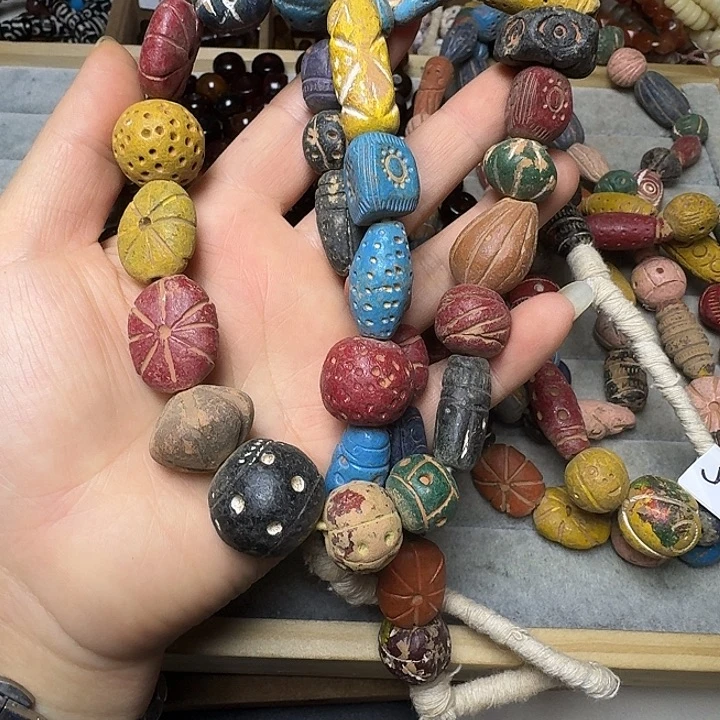 琉璃非金属颈饰一条252525