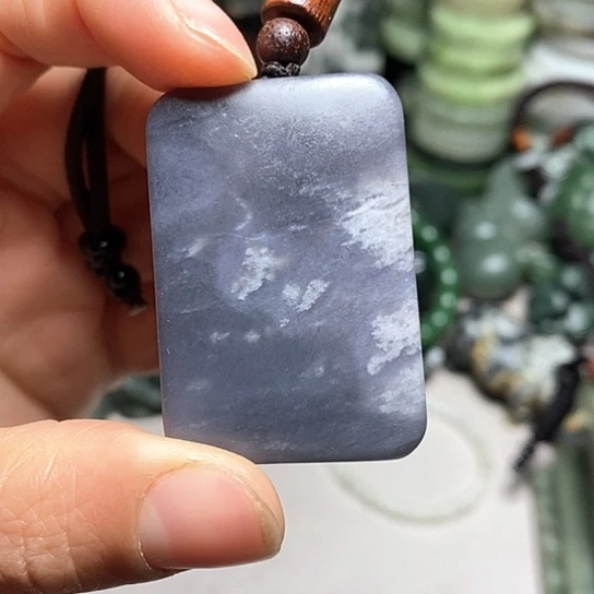 未镶嵌和田玉（糖玉）珠宝半成品