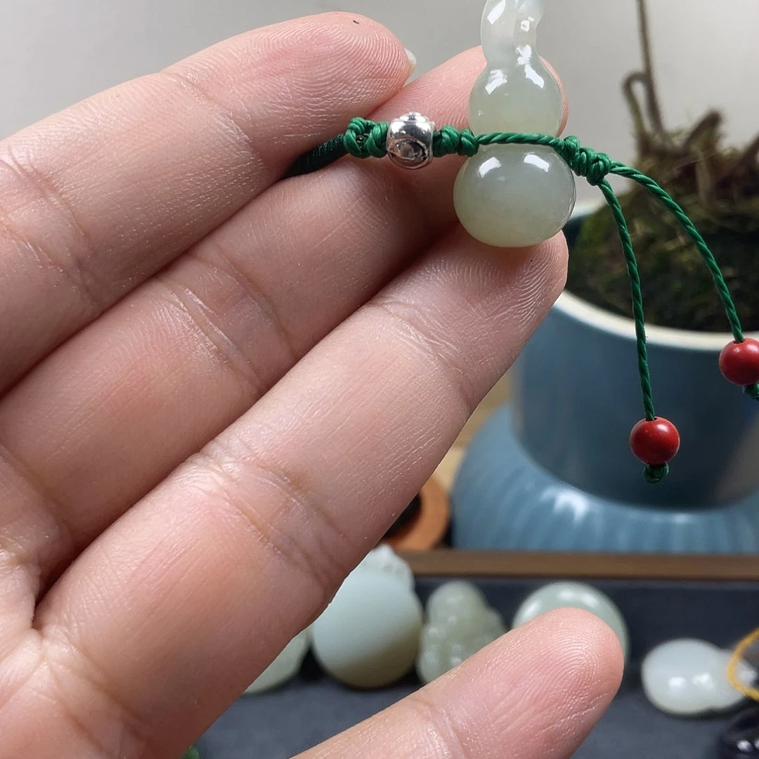 和田玉未镶嵌手机链