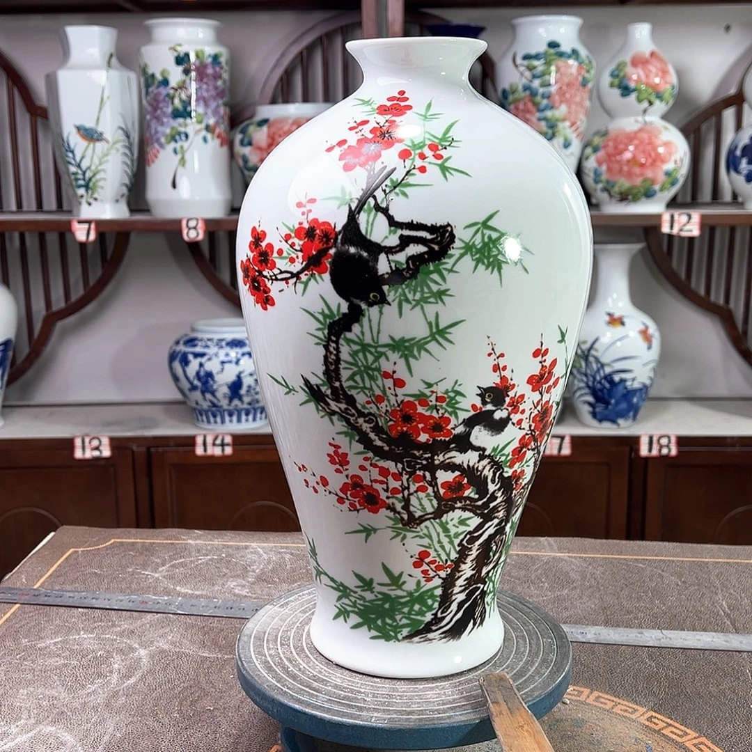 摆件景德镇陶瓷梅花