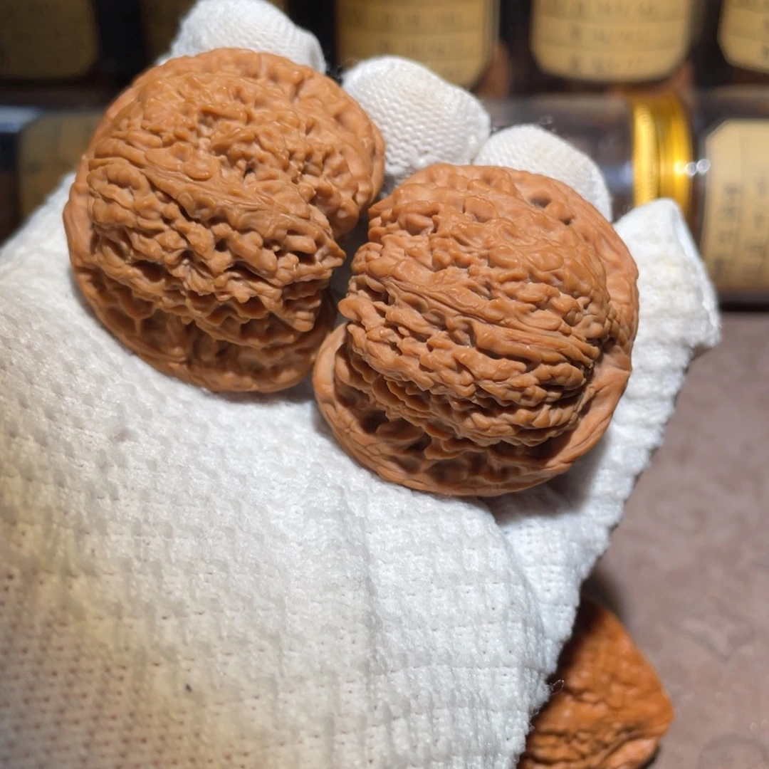 核桃47拉丝球疆jjj