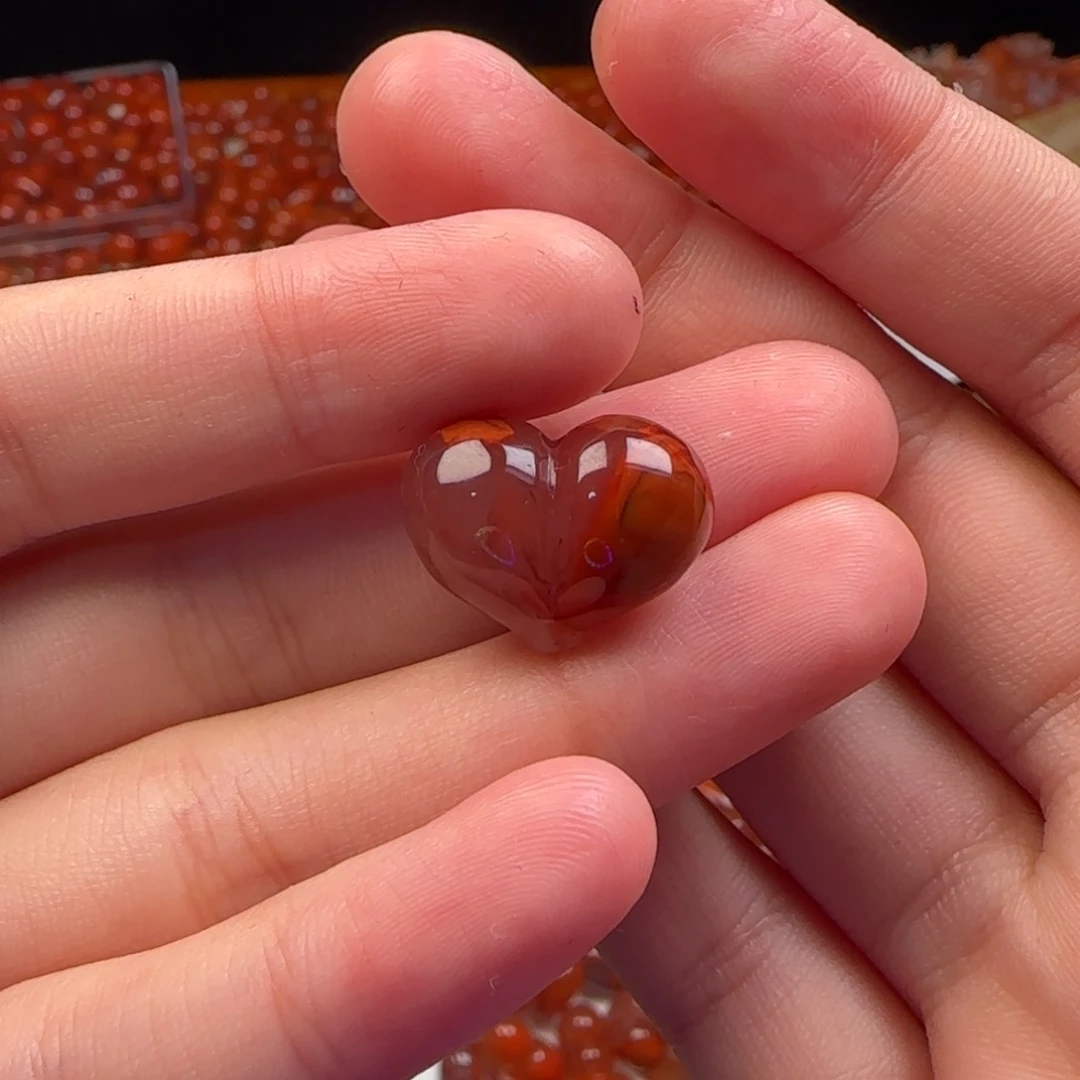 南红玛瑙未镶嵌挂件