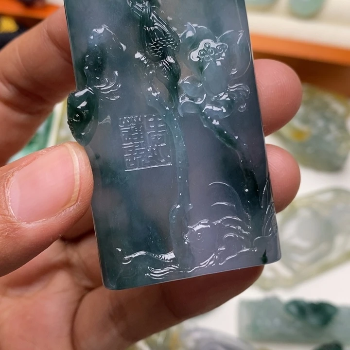 定制翡翠未镶嵌无****！特价