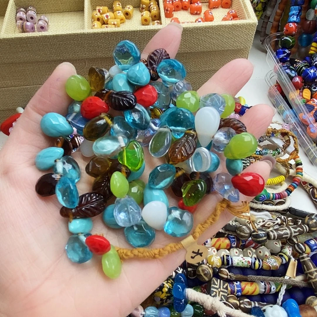 颈饰琉璃尼泊尔卡子088