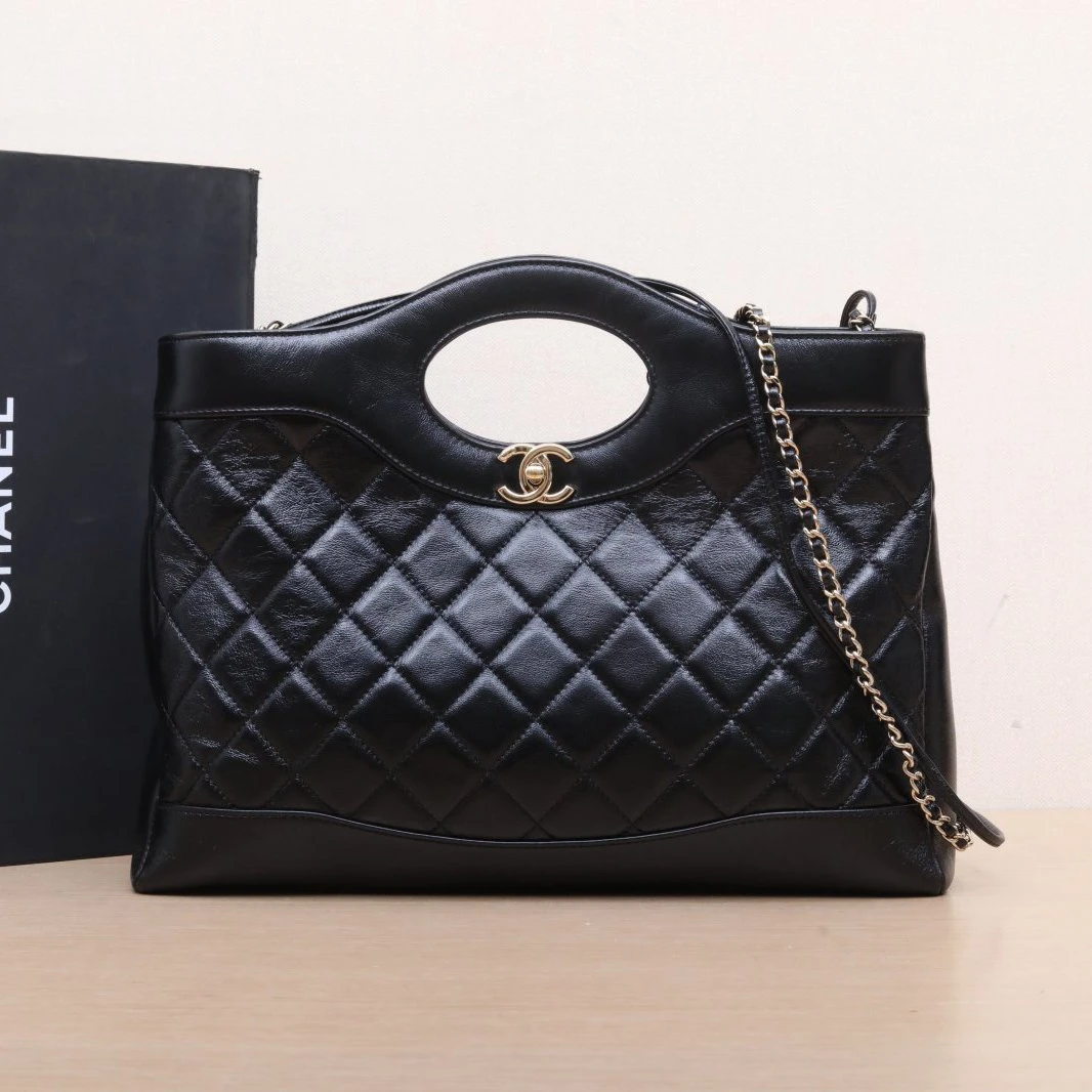 99新 Chanel/香奈儿 小花柳 31Bag 中号 横版 黑色 芯片开 金扣