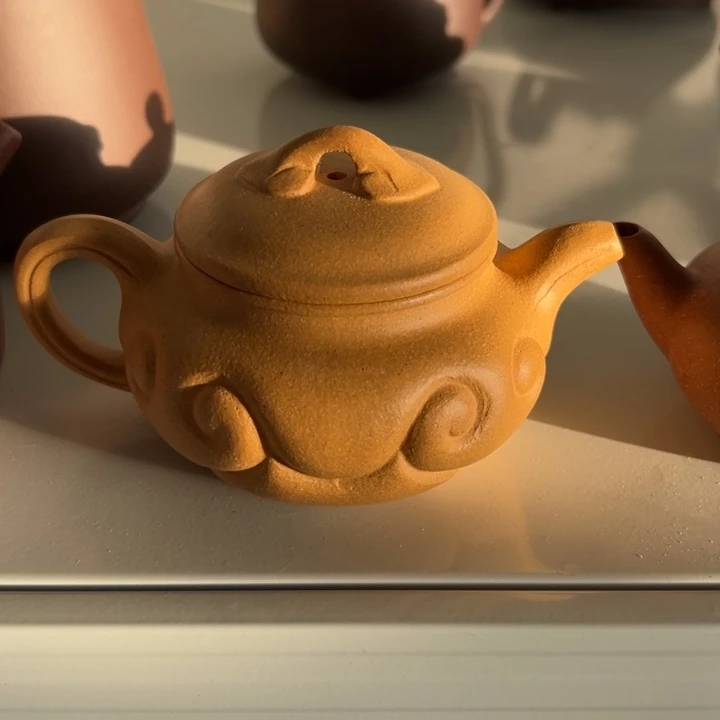 紫砂茶案黄金段小如意150cc