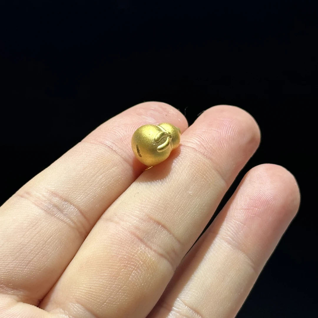 足金999 葫芦通孔 1.210