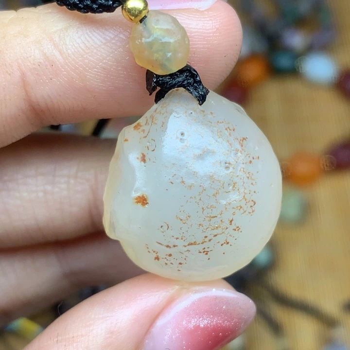 玛瑙/玉髓未镶嵌珠宝半成品