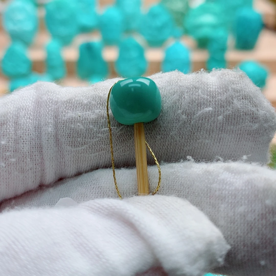 绿松石未镶嵌配饰