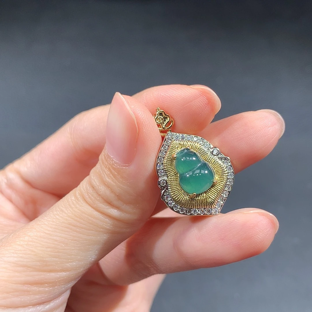 未镶嵌戒指翡翠翡翠