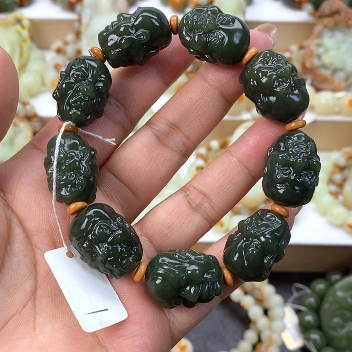 【闪购商品】透闪石质玉手串未镶嵌