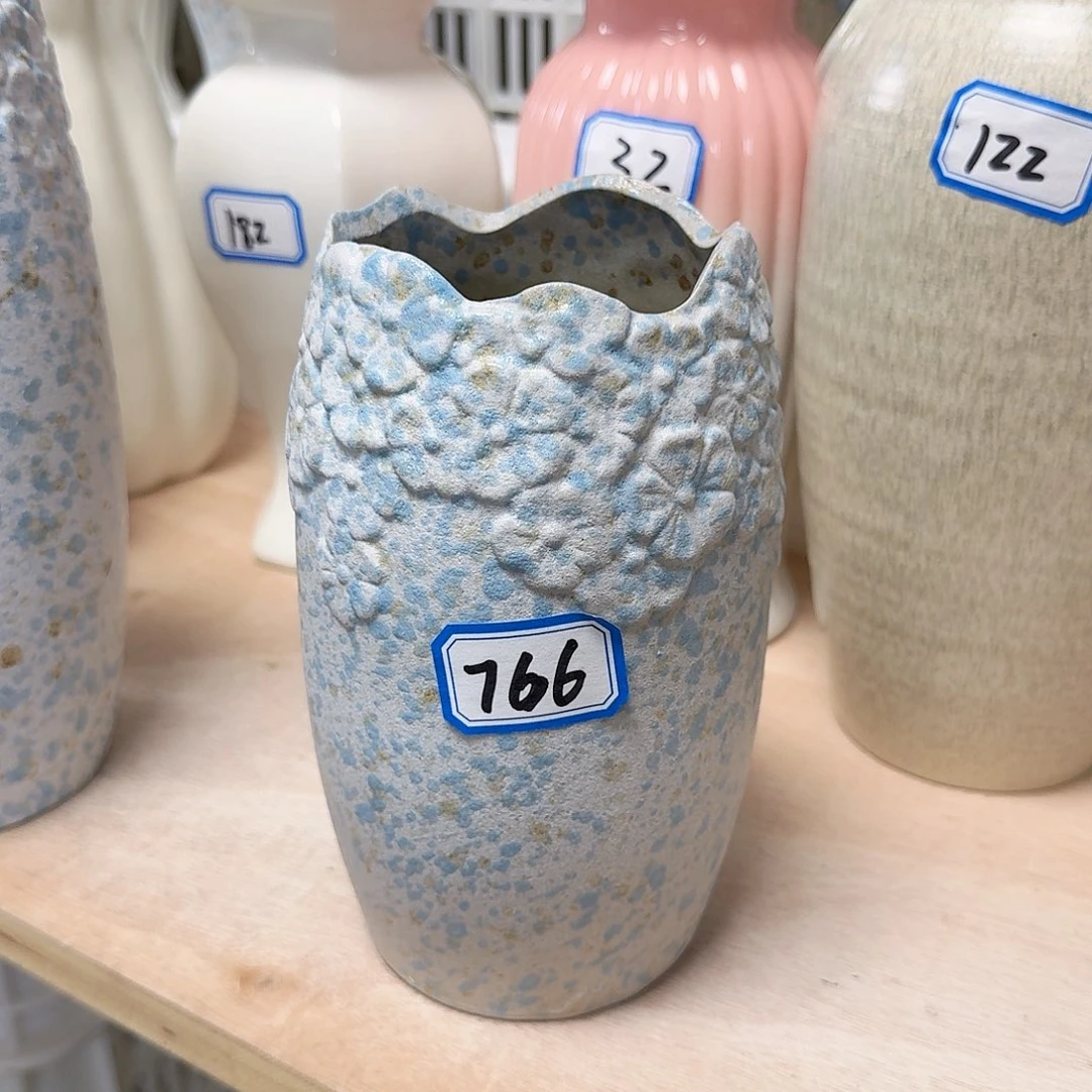 瓶766号复古陶瓷高17.5厘米一个