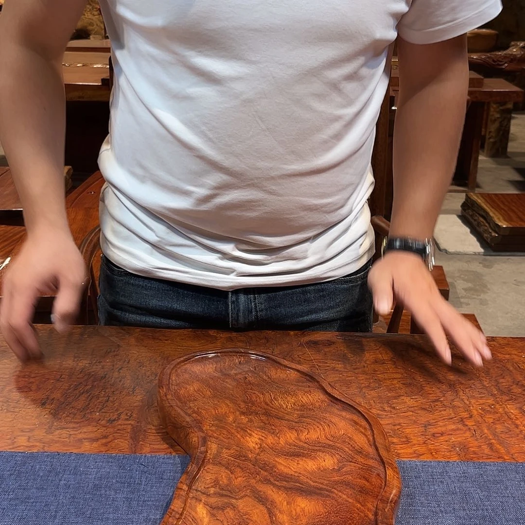 玉木（非红木类）巴花学名古夷苏木