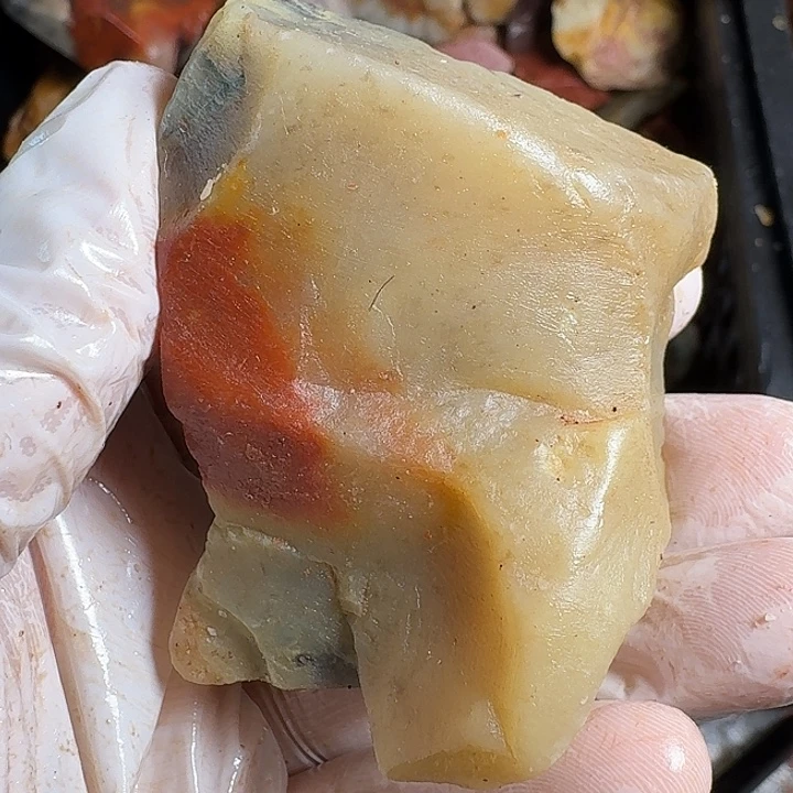 玩***呗寿山石寿山石的颜色