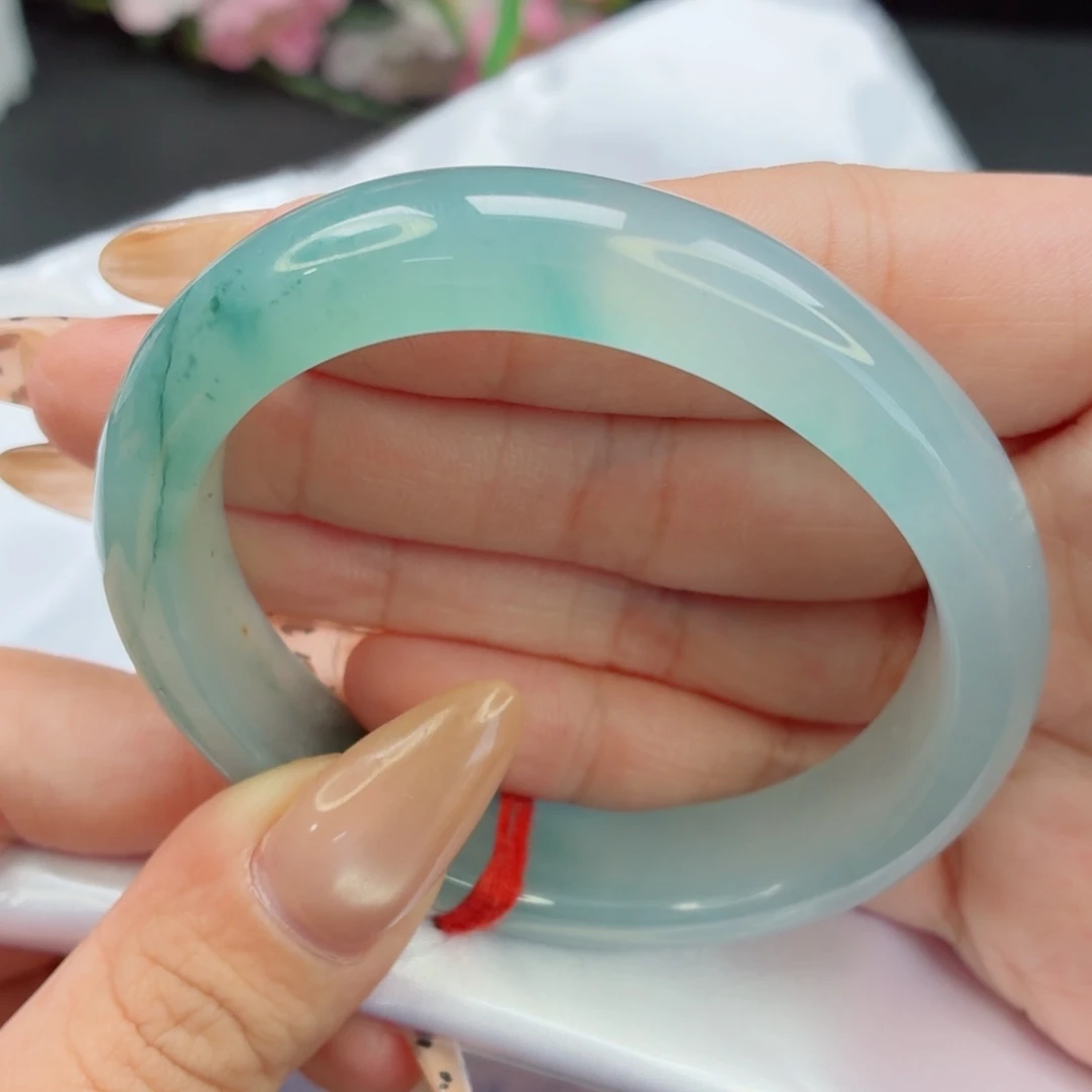 未镶嵌手镯（贵妃镯）翡翠13