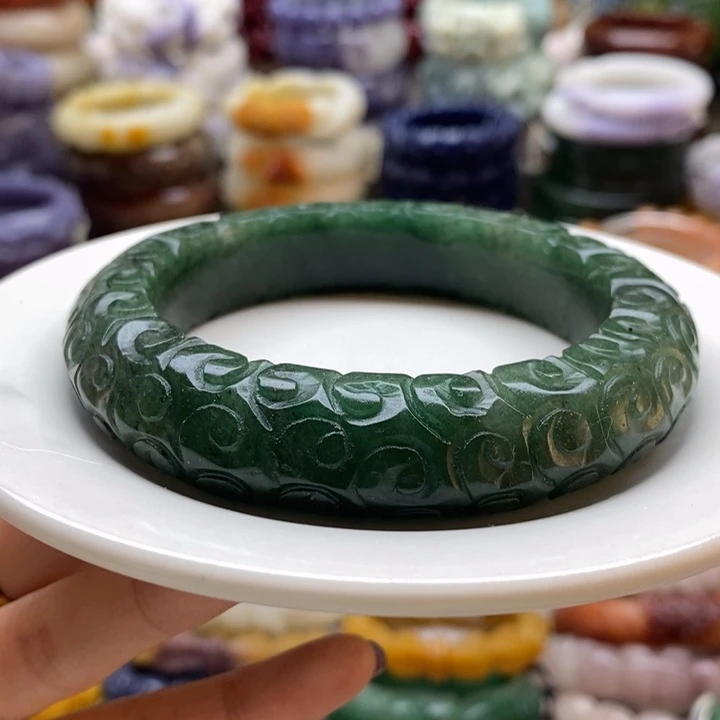 石英质玉未镶嵌手镯