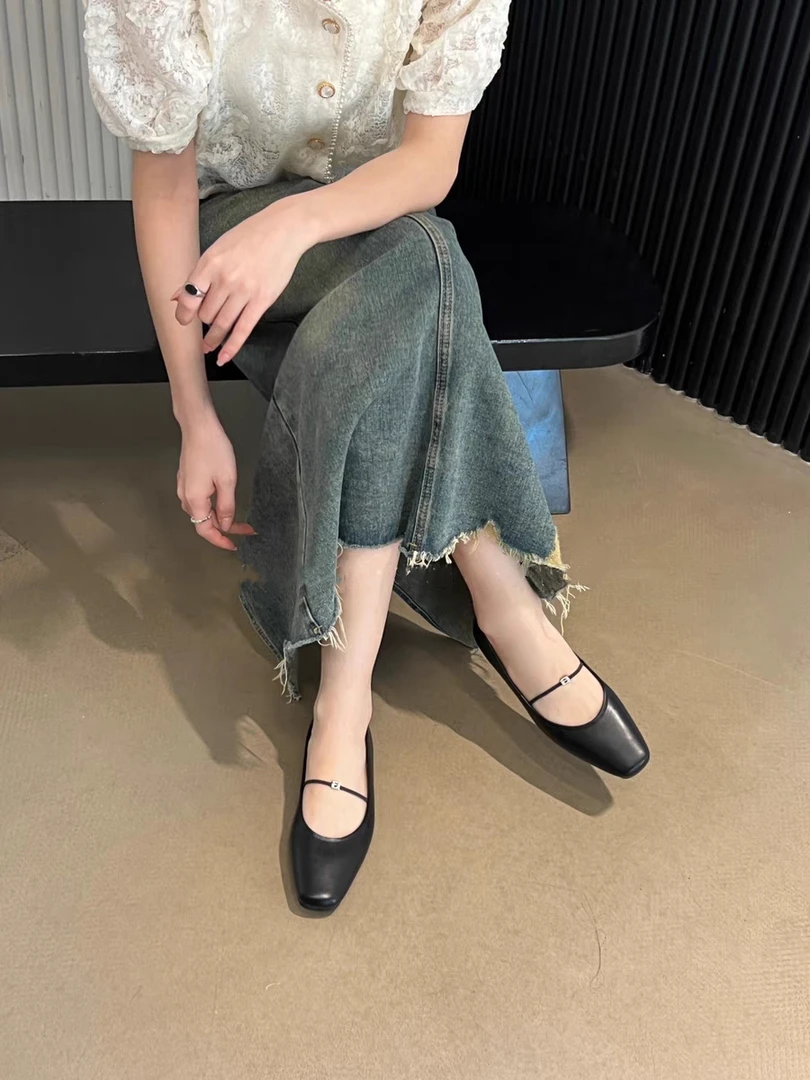 W88-8法式搭扣平底单鞋温柔春季乐福鞋仙女风方头鞋子