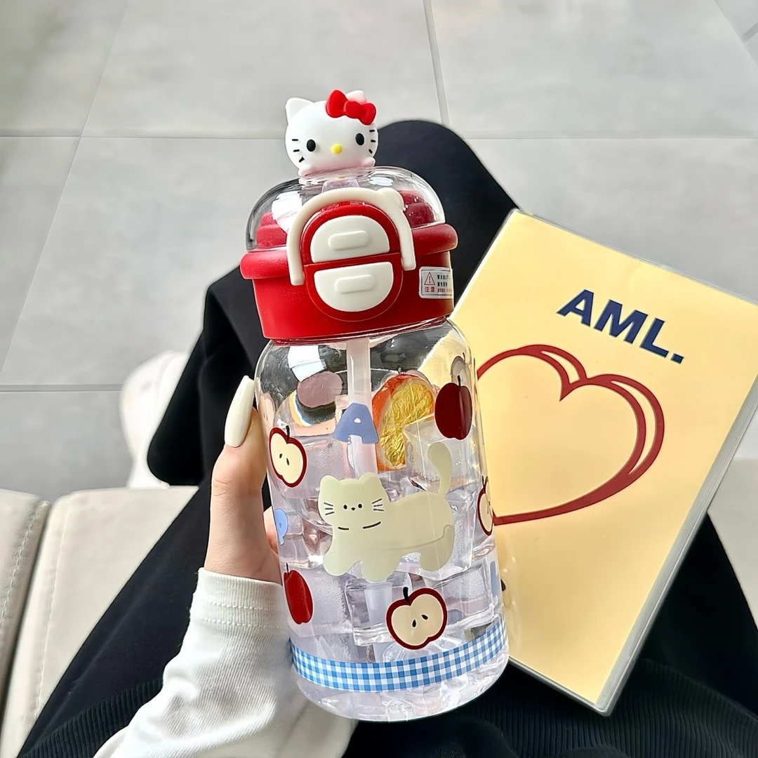 女生可爱高颜值ins便携式学生小众不撞款新款儿童吸管卡通塑料杯