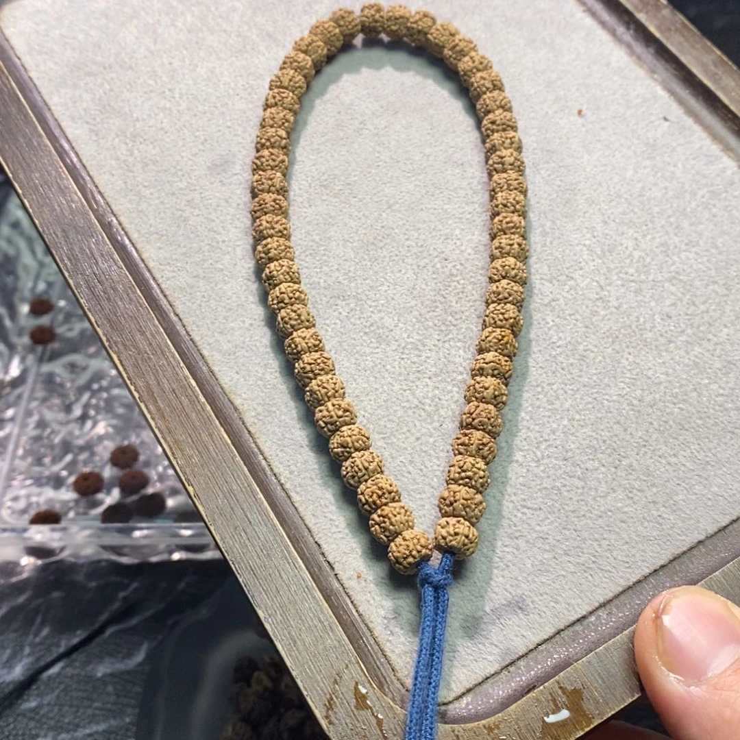 金刚菩提手串盘龙纹 闷墩龙 手持