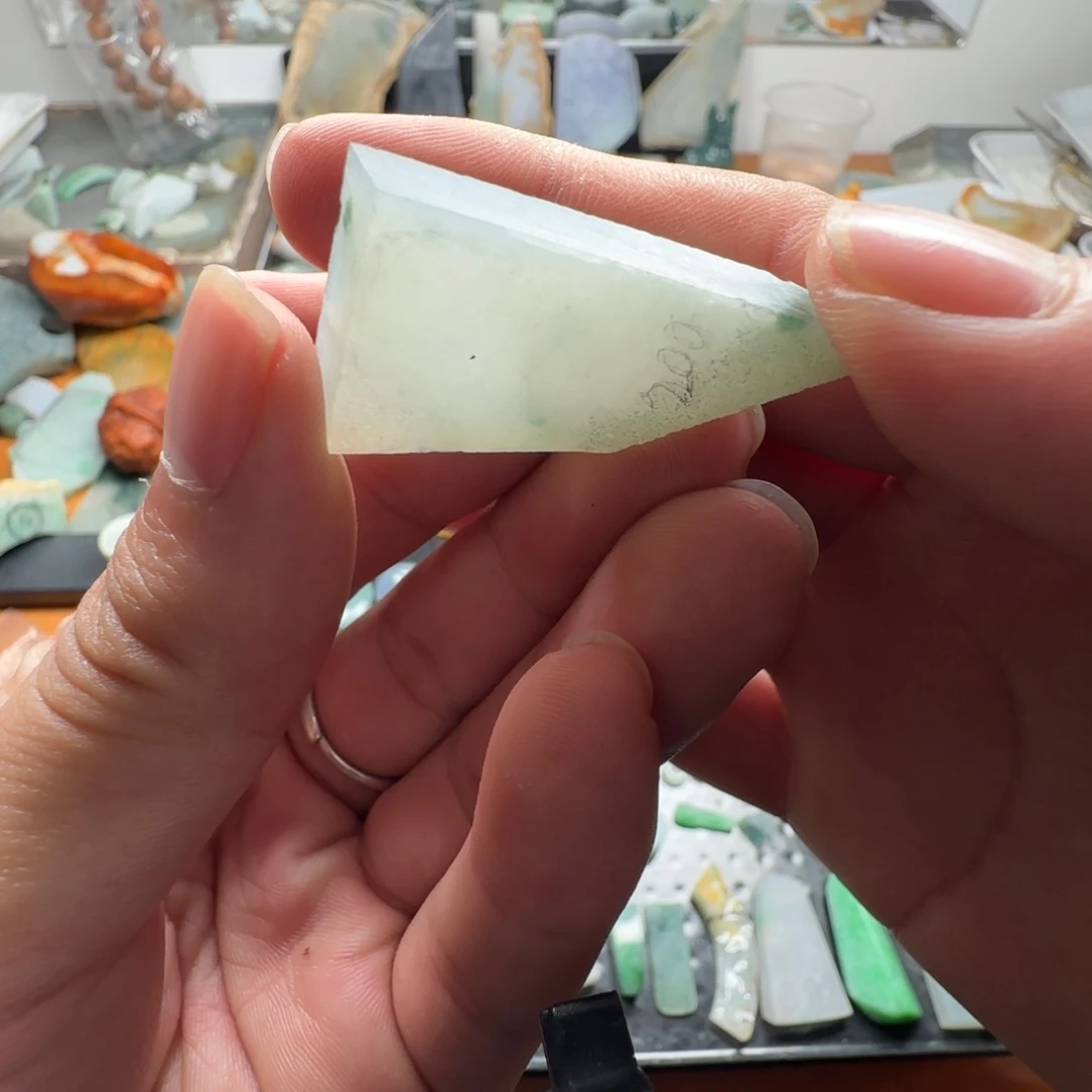 定制翡翠未镶嵌材料