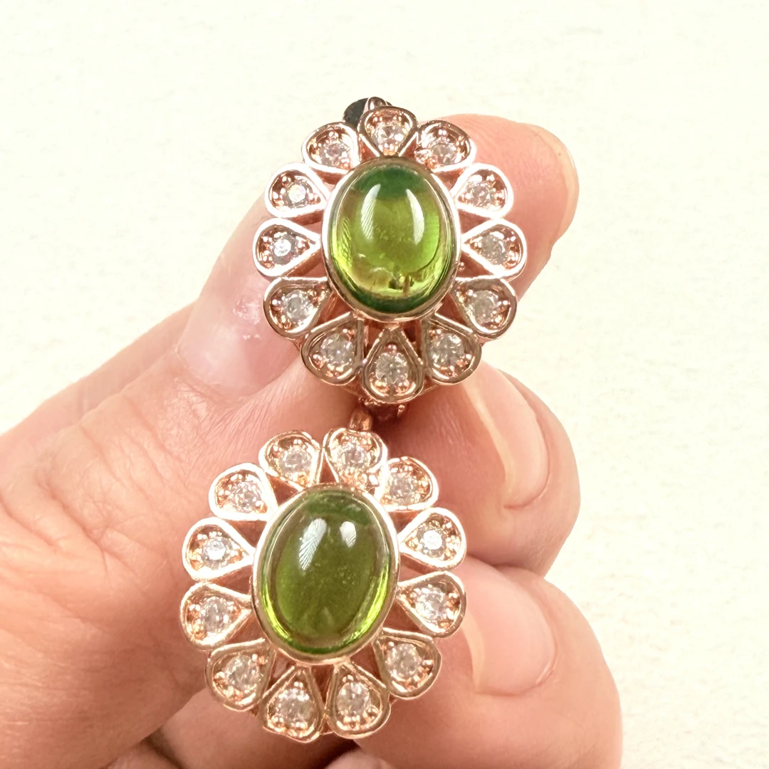 纯铜仿水晶耳饰 新款时尚مۈشۈك كۆز قاپلىما قىزىل ھالقا