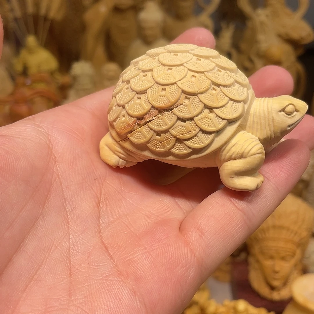 黄杨木瑕疵金钱龟