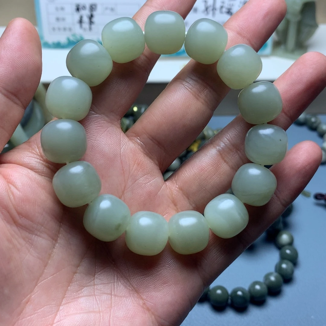 未镶嵌手链和田玉