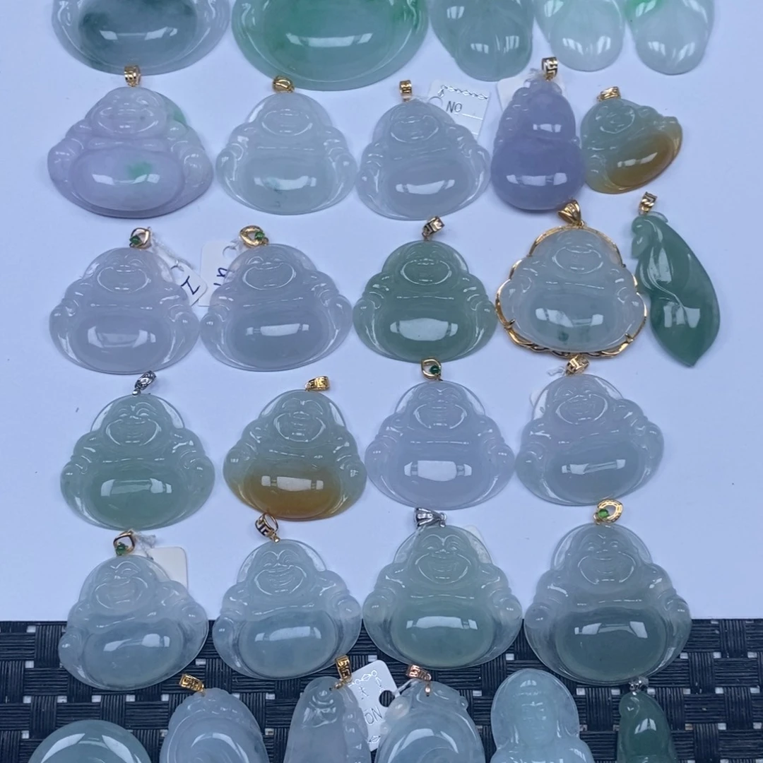 翡翠颈饰未镶嵌天然翡翠