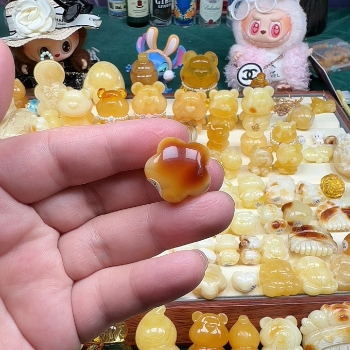 琥珀未镶嵌裸石蜜蜡