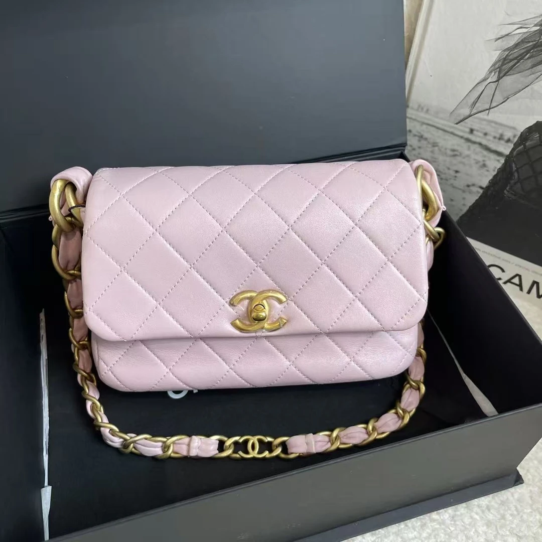 99新 Chanel/香奈儿 十一/24s樱花粉口盖包/56381754/代卖服务