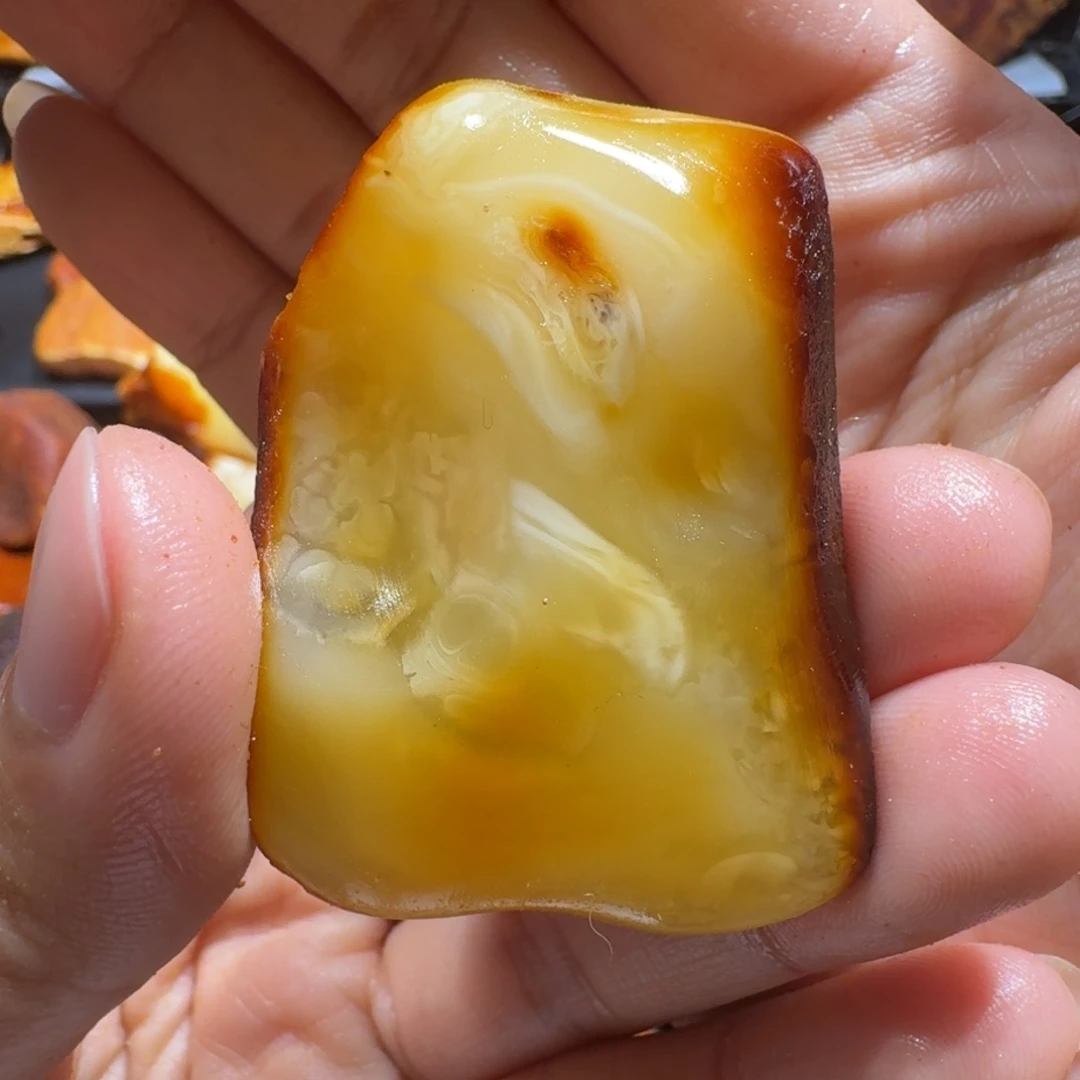 定制琥珀未镶嵌定制