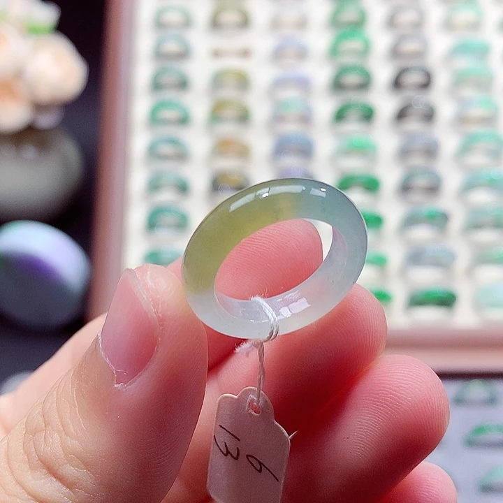 翡翠未镶嵌戒指13号