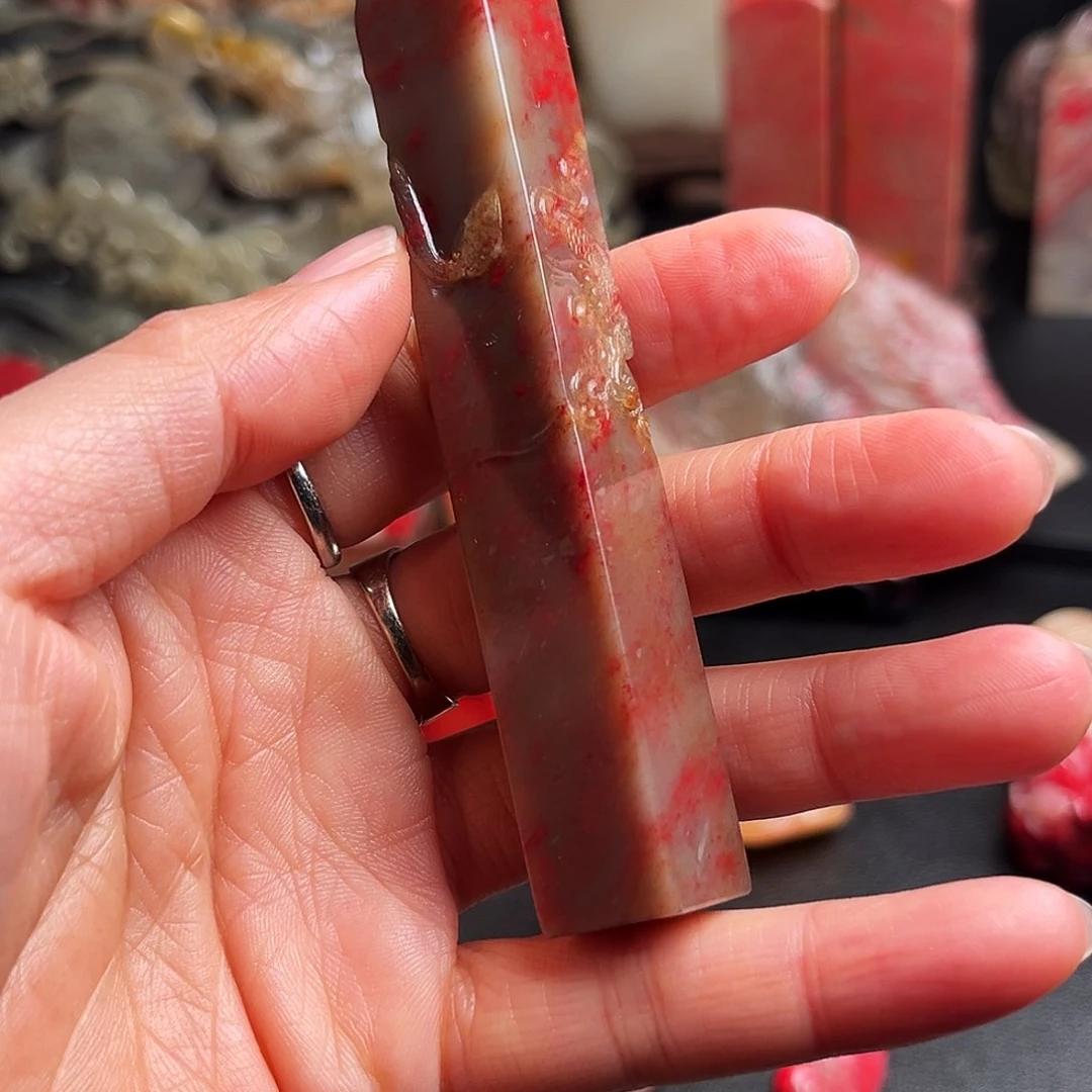 昌化石印石田黄鸡血石方章