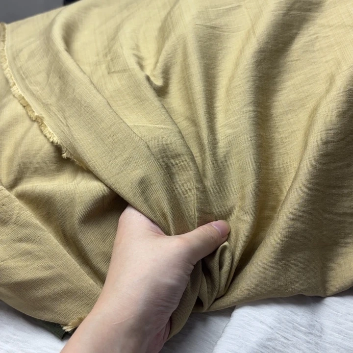 混纺棉浅卡其2.5米。