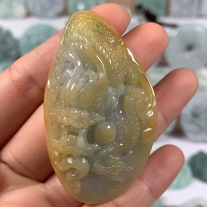 翡翠未镶嵌颈饰随形龙行天下福利卡厚15+