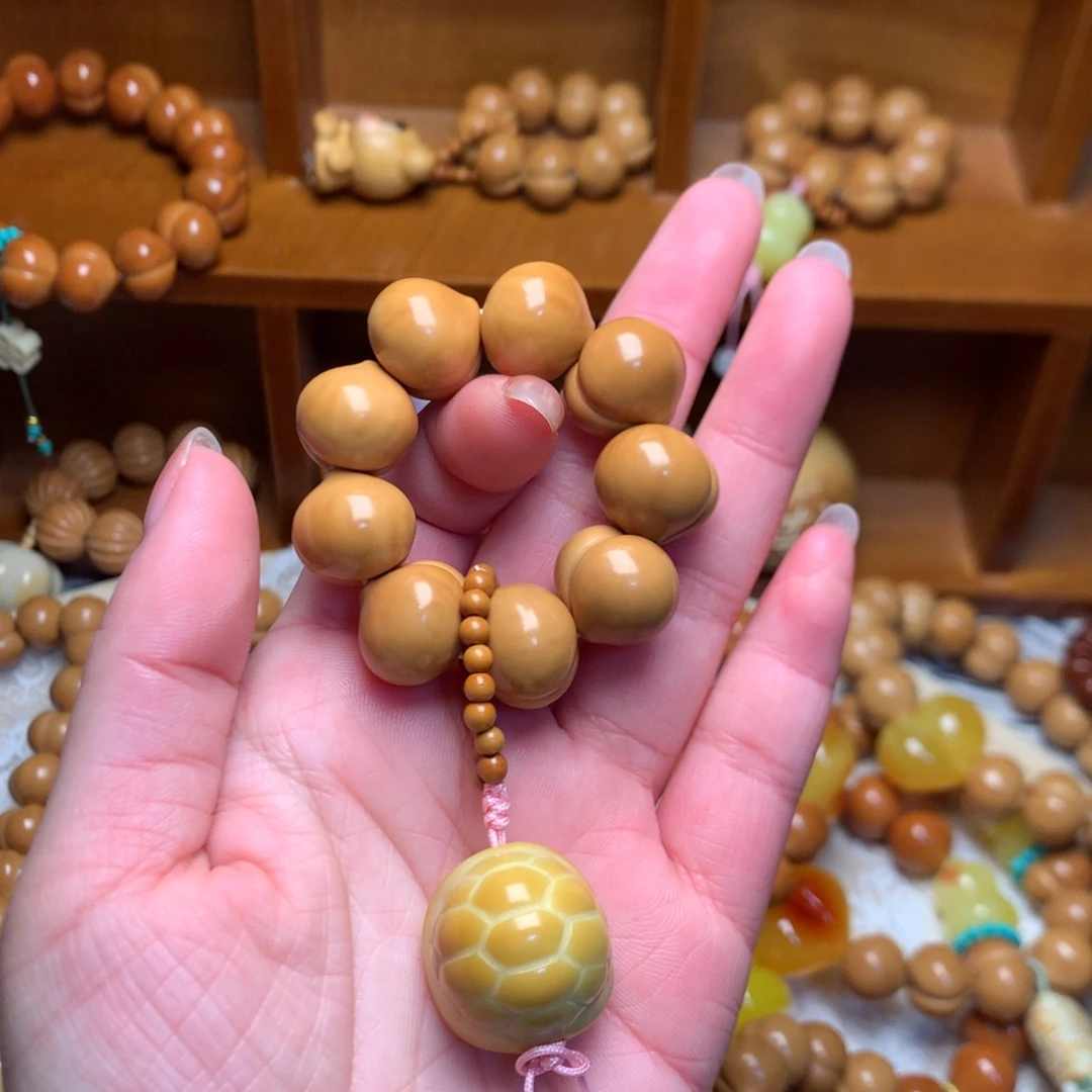 吊坠猴头核桃16高定屁桃手捻富甲