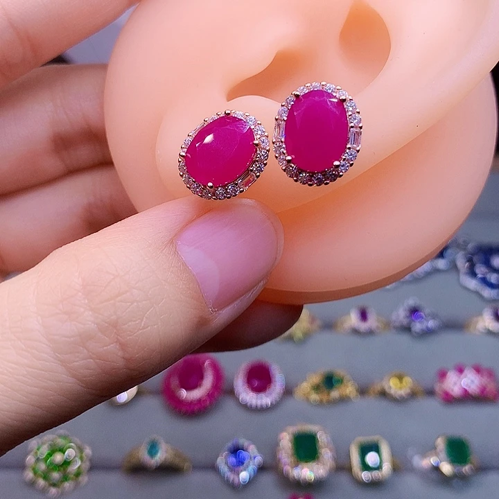 银S925镶嵌红宝石耳饰