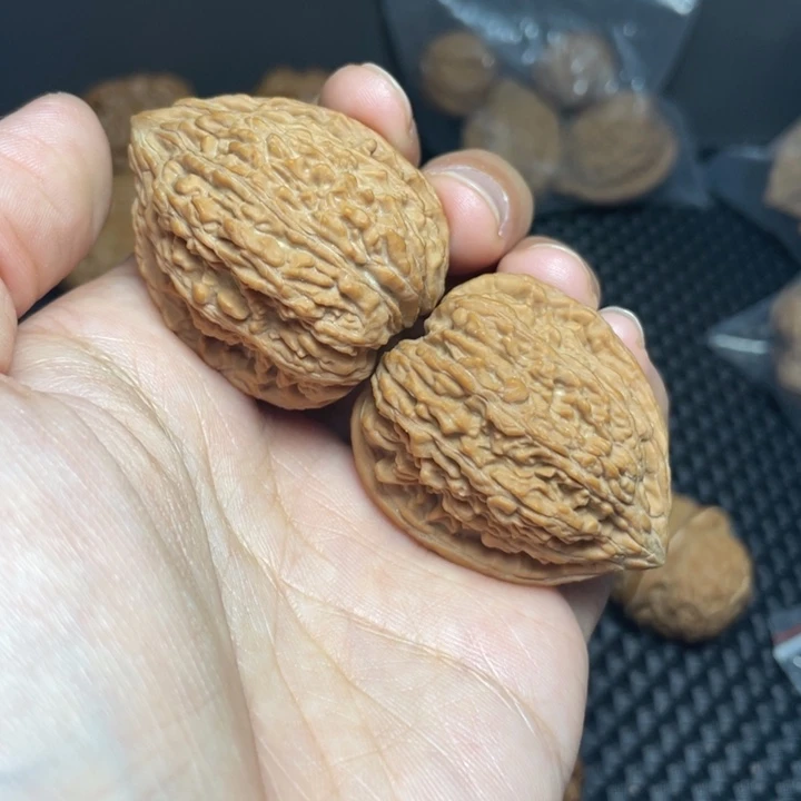 文玩核桃把件34塔尖