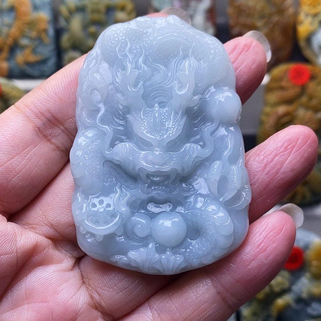 定制翡翠未镶嵌龙牌