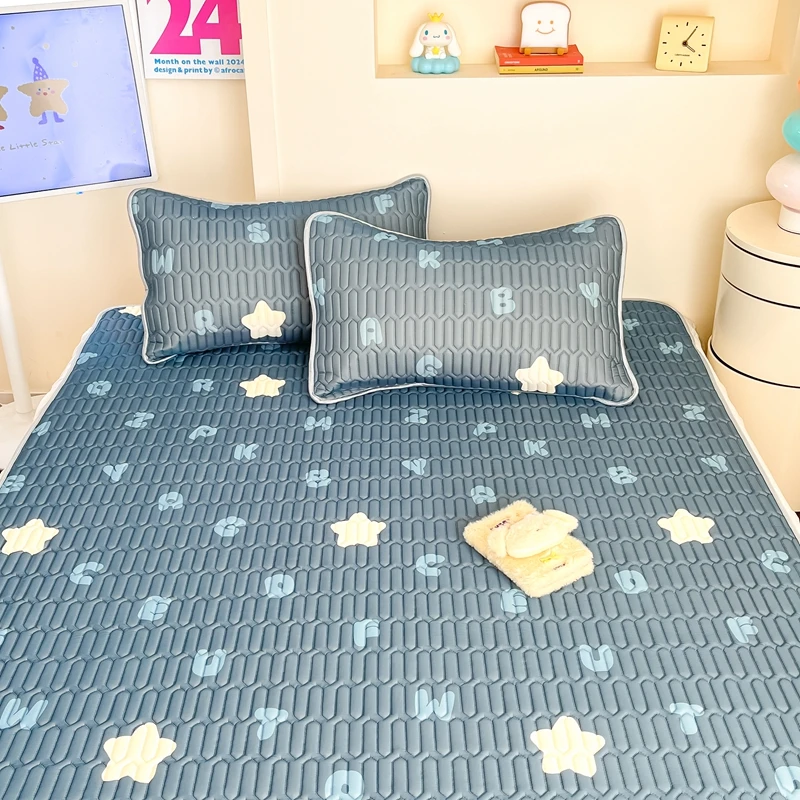 夏季2025新款卡通冰丝凉席床垫三件套床单空调软席子可机水洗单人