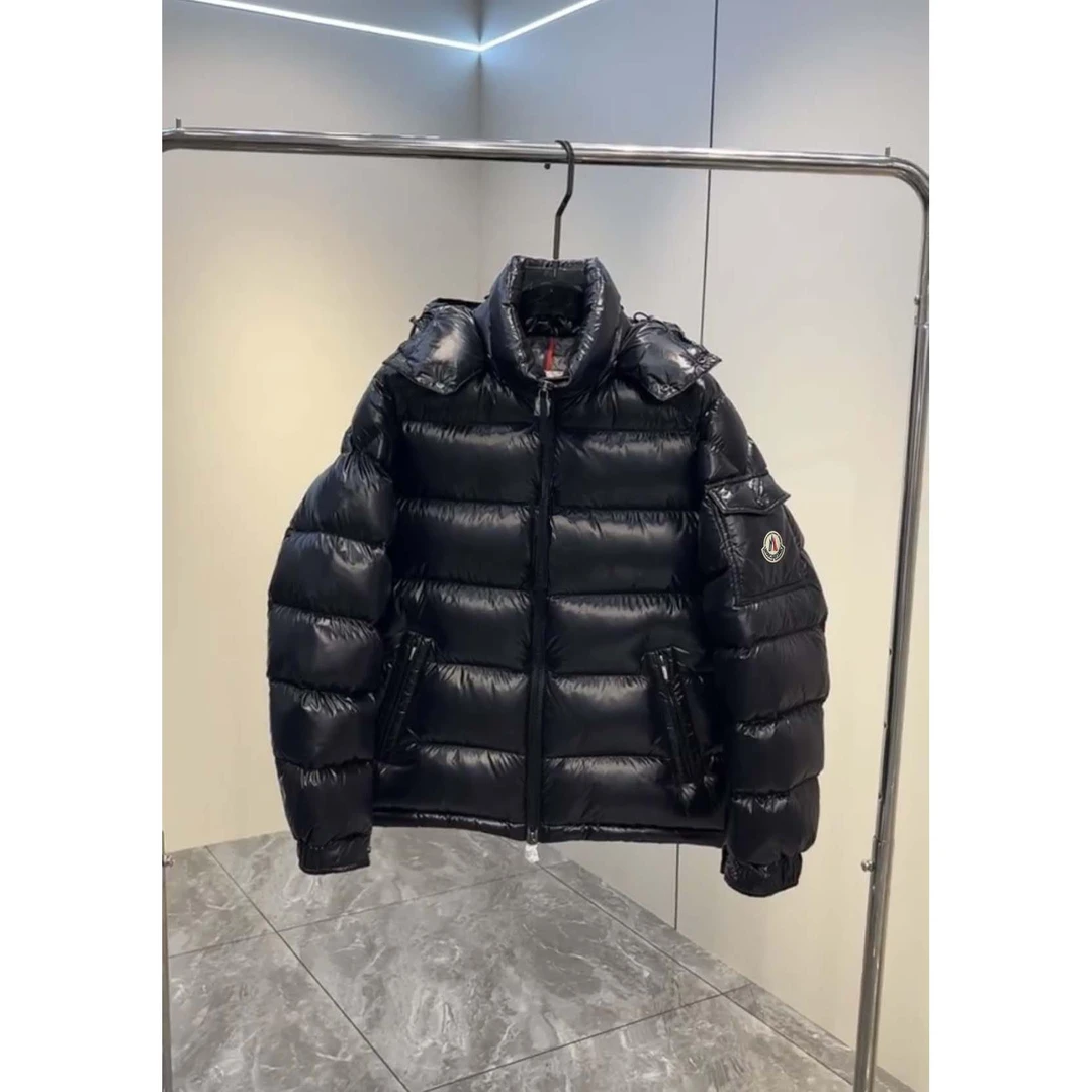 2025冬季新款休闲连帽品质服男士高端潮牌亮面白精致加厚外套大码