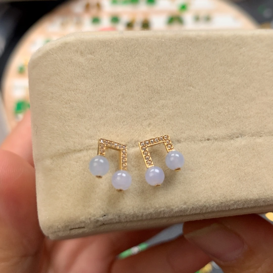 翡翠18K金镶嵌耳饰翡翠