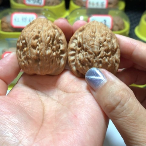 吊坠文玩核桃三*金钱豹