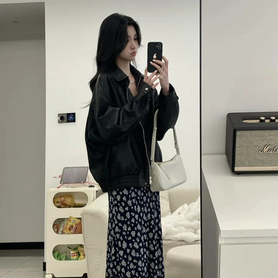 2025春季一整套女高级感穿搭黑色皮衣外套女搭配碎花连衣裙两件套