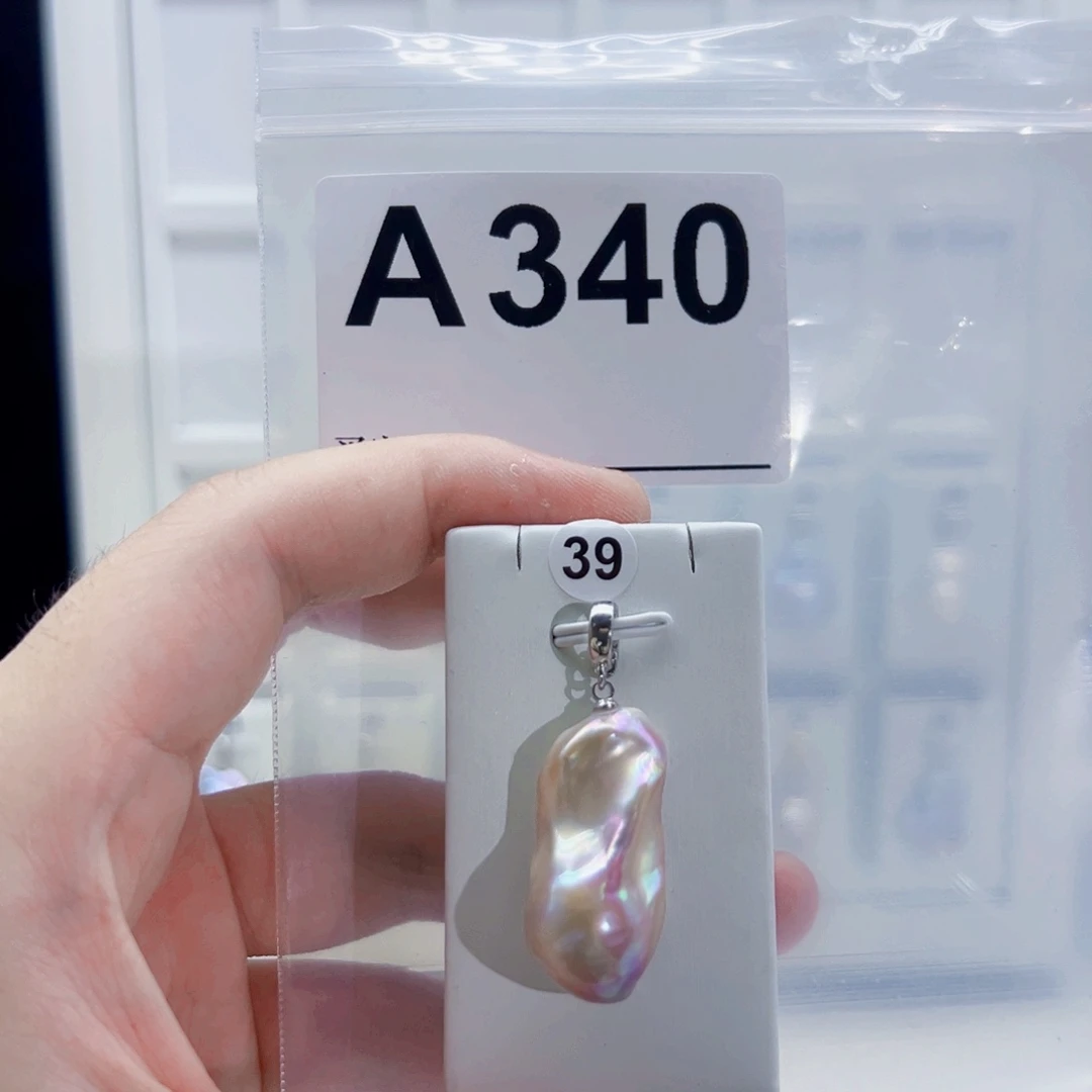 淡水珍珠颈饰合金
