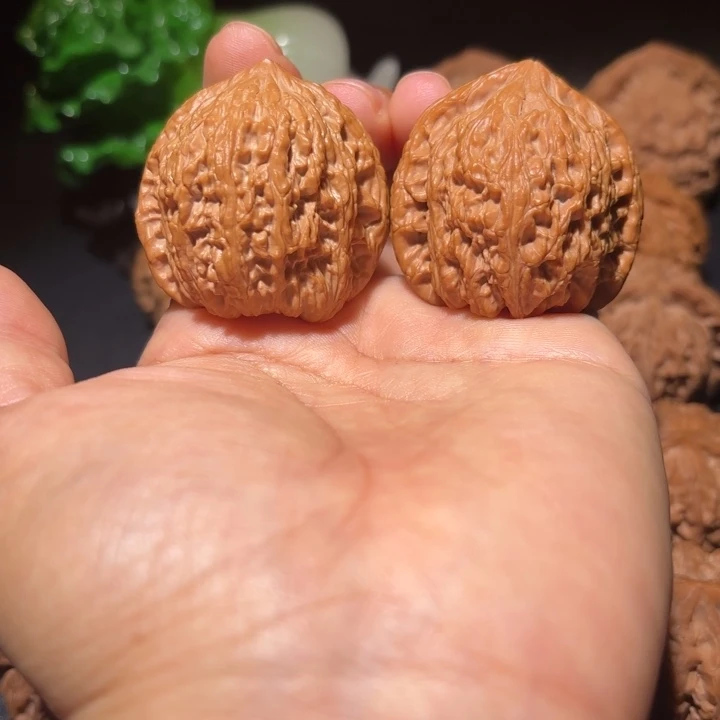 吊坠文玩核桃文玩核桃吊坠绣球39