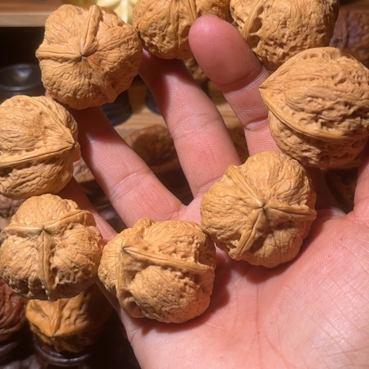 吊坠文玩核桃滇西80