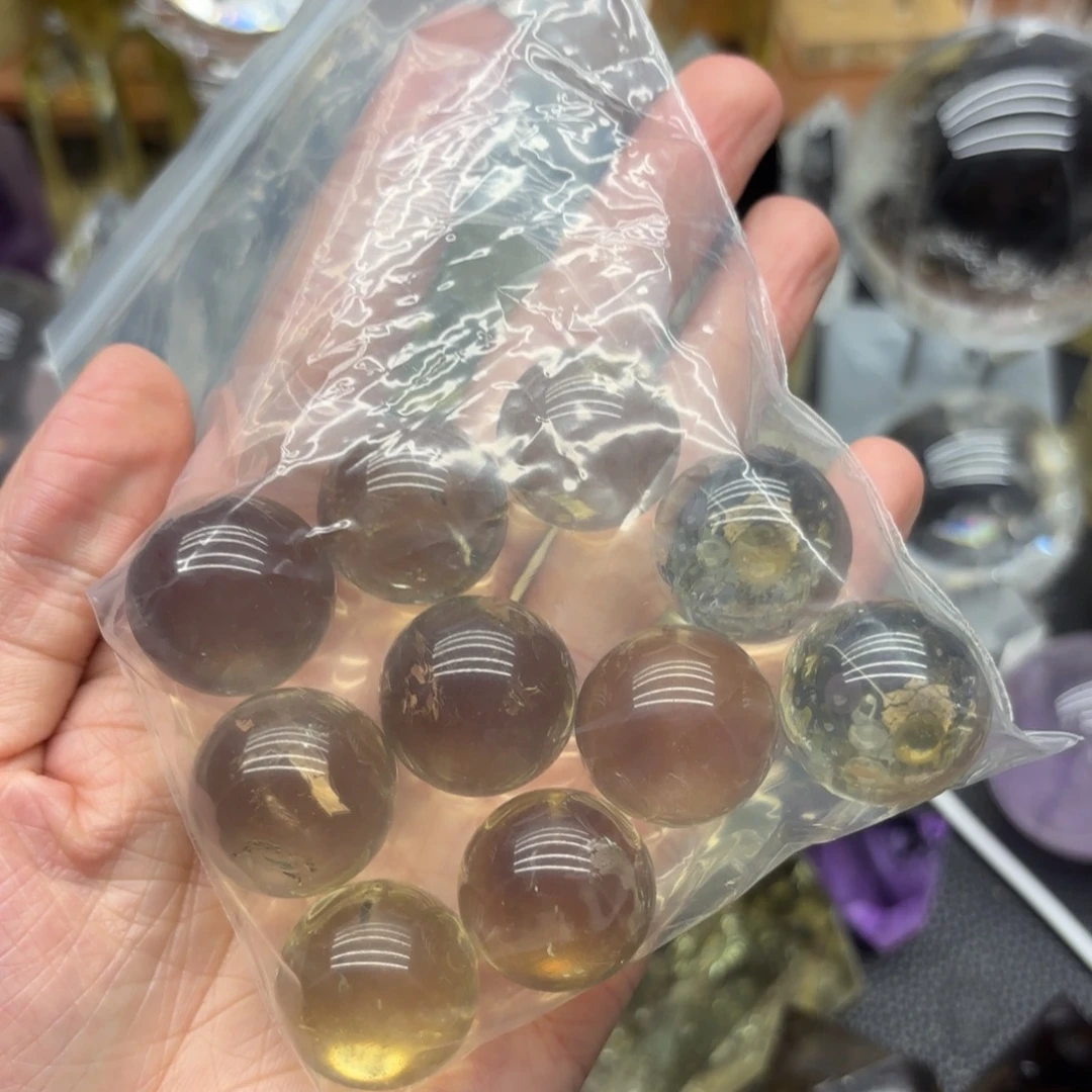 W***森未镶嵌珠宝半成品水晶