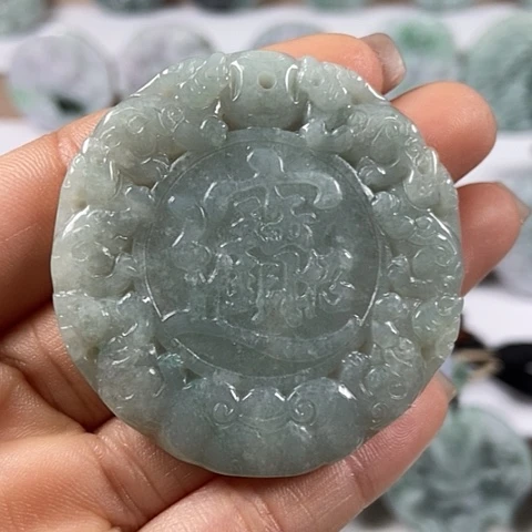 翡翠颈饰未镶嵌貔貅招财进宝福利