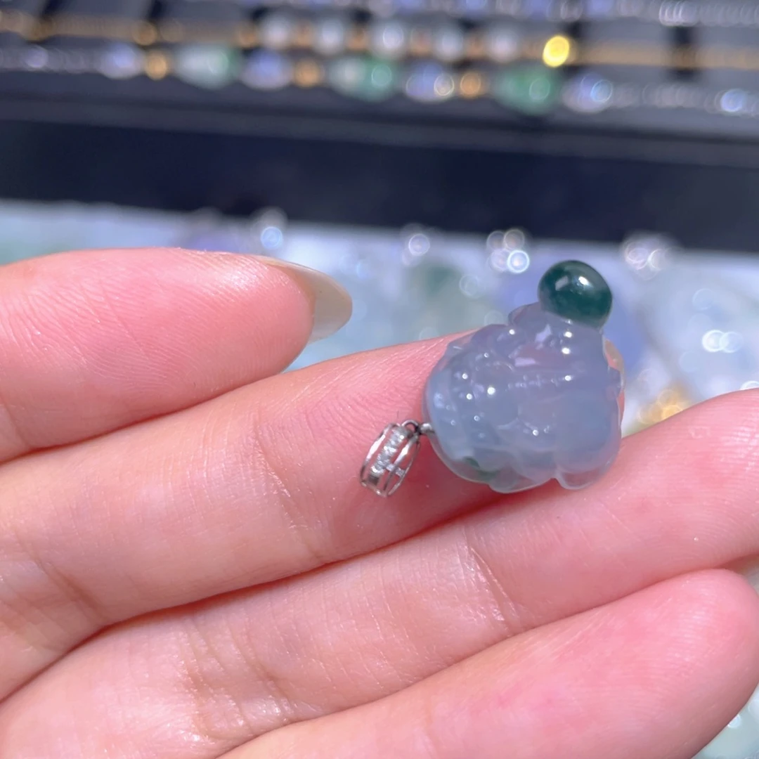 颈饰18K金镶嵌翡翠翡翠